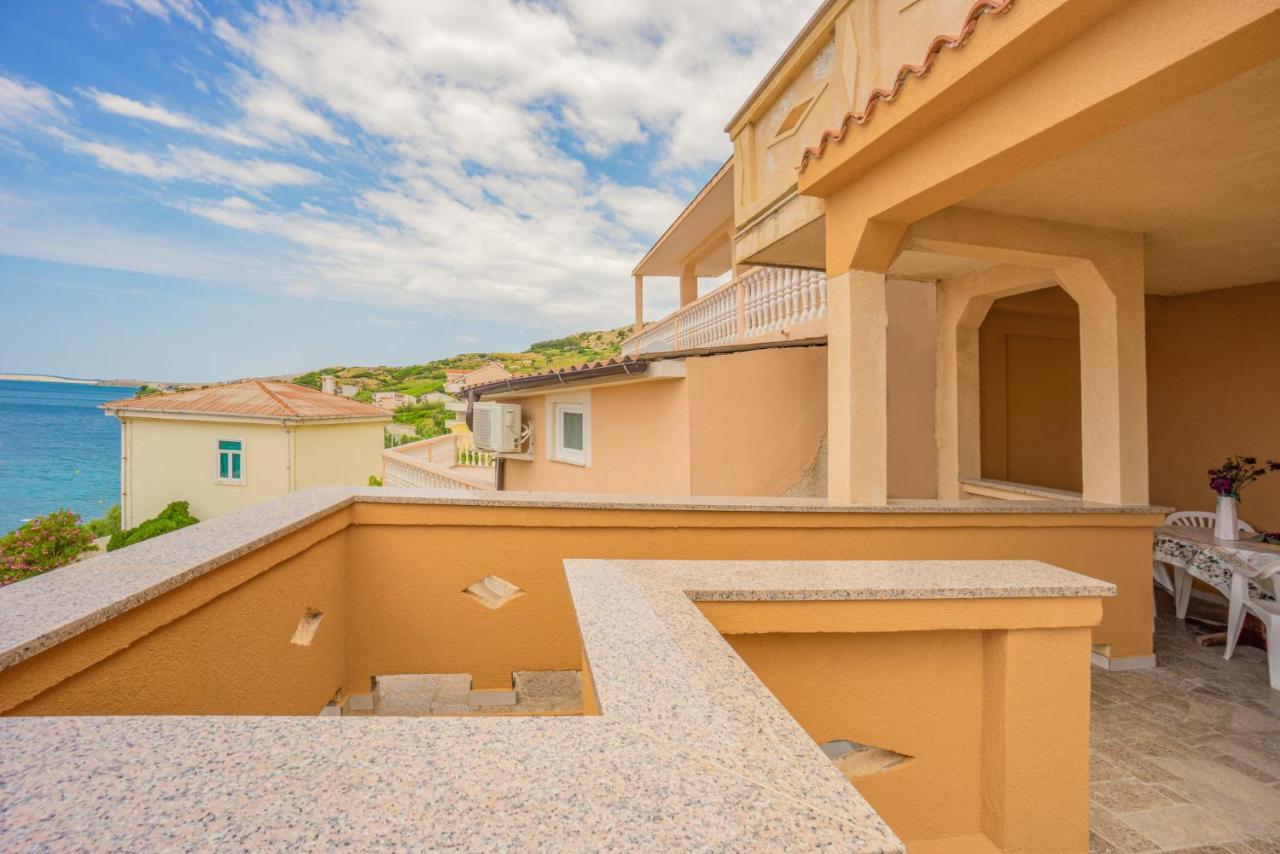 Urica Apartment Metajna Exterior foto